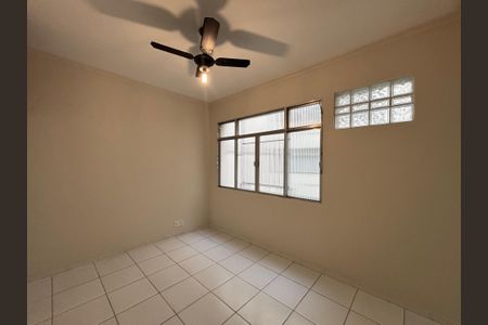 Sala de apartamento para alugar com 2 quartos, 68m² em Copacabana, Rio de Janeiro