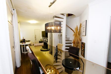 Sala de apartamento para alugar com 4 quartos, 300m² em Santa Lúcia, Belo Horizonte