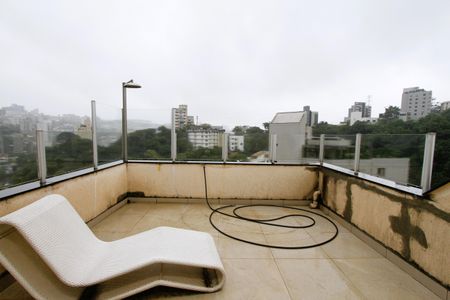 Apartamento para alugar com 300m², 4 quartos e 2 vagasCobertura