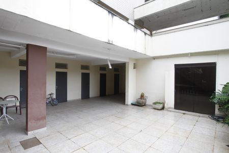 Apartamento para alugar com 300m², 4 quartos e 2 vagasÁrea comum