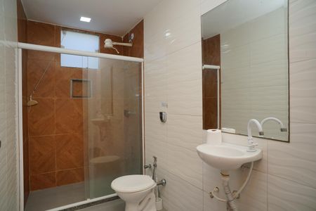 Casa de condomínio para alugar com 289m², 3 quartos e 3 vagasBanheiro Social 1