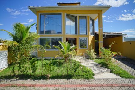 Casa de condomínio para alugar com 289m², 3 quartos e 3 vagasFachada