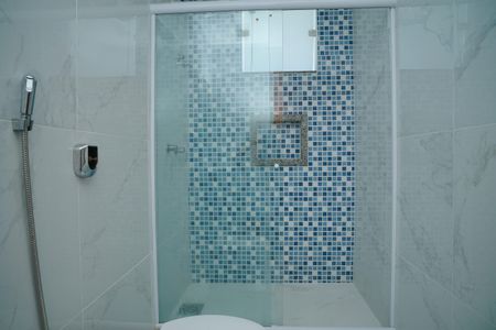 Casa de condomínio para alugar com 289m², 3 quartos e 3 vagasBanheiro Social 2