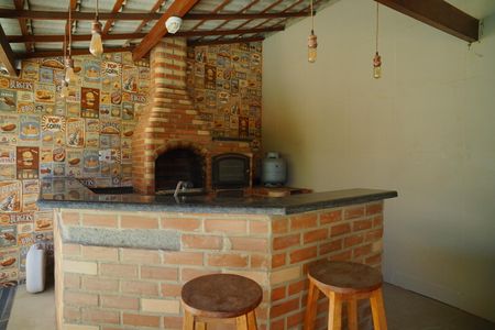 Casa de condomínio para alugar com 289m², 3 quartos e 3 vagasChurrasqueira