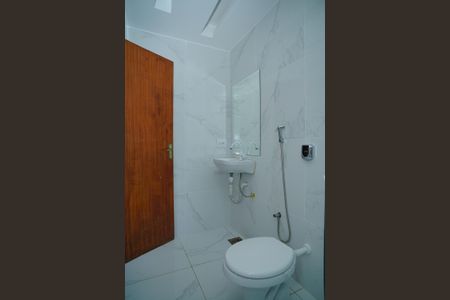 Casa de condomínio para alugar com 289m², 3 quartos e 3 vagasBanheiro Social 2