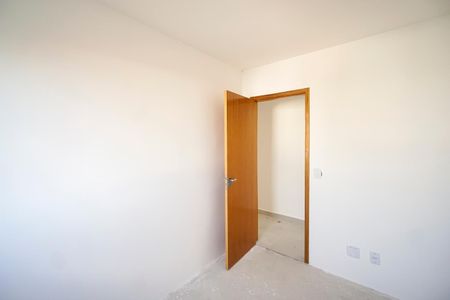 Apartamento à venda com 40m², 2 quartos e 1 vagaQuarto 01