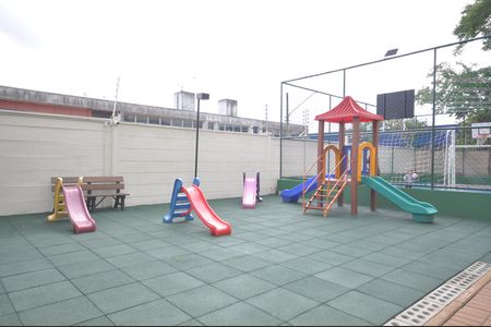 Apartamento à venda com 41m², 2 quartos e 1 vagaÁrea comum - Playground