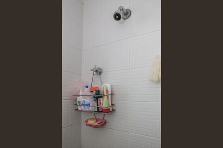 Apartamento para alugar com 75m², 2 quartos e 1 vaga Apartamento para alugar com 75m², 2 quartos e 1 vagaBanheiro da Suíte