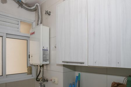 Apartamento para alugar com 75m², 2 quartos e 1 vaga Apartamento para alugar com 75m², 2 quartos e 1 vagaCozinha e Área de Serviço