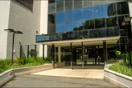 Apartamento para alugar com 150m², 3 quartos e 3 vagasFachada e portaria