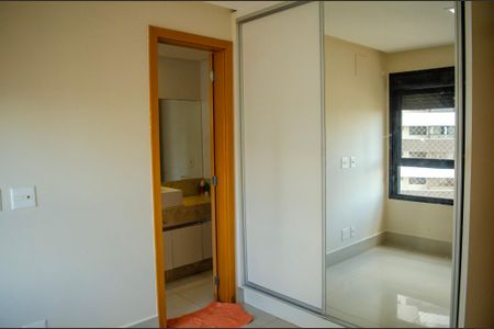 Apartamento para alugar com 150m², 3 quartos e 3 vagasSuíte 2