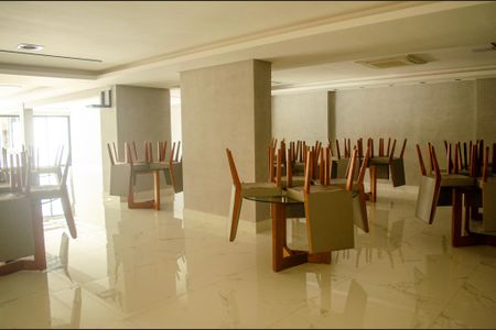 Apartamento para alugar com 150m², 3 quartos e 3 vagasÁrea comum - Salão de festas