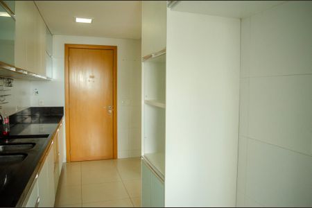Apartamento para alugar com 150m², 3 quartos e 3 vagasCozinha
