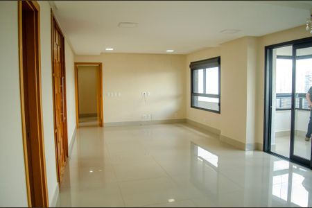 Apartamento para alugar com 150m², 3 quartos e 3 vagasSala