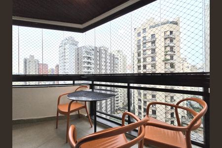 Apartamento à venda com 98m², 3 quartos e 2 vagas Apartamento à venda com 98m², 3 quartos e 2 vagasVaranda do Quarto