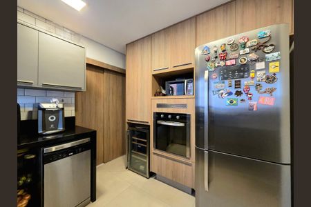 Apartamento à venda com 98m², 3 quartos e 2 vagas Apartamento à venda com 98m², 3 quartos e 2 vagasCozinha