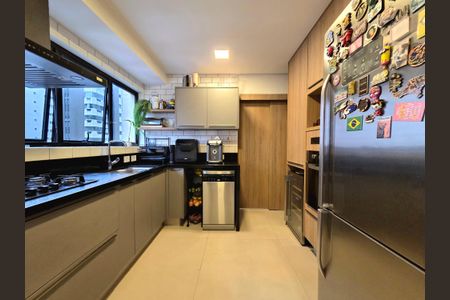 Apartamento à venda com 98m², 3 quartos e 2 vagas Apartamento à venda com 98m², 3 quartos e 2 vagasCozinha - Armários