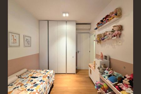 Apartamento à venda com 98m², 3 quartos e 2 vagas Apartamento à venda com 98m², 3 quartos e 2 vagasQuarto 2