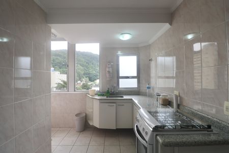Apartamento para alugar com 105m², 2 quartos e 1 vagaCozinha