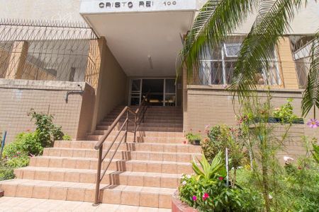 Apartamento para alugar com 74m², 2 quartos e 1 vagaFachada