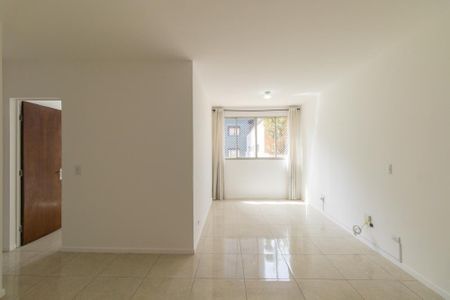 Sala de apartamento para alugar com 2 quartos, 74m² em Cristo Rei, Curitiba