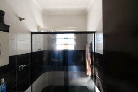 Casa à venda com 128m², 2 quartos e 2 vagasBanheiro da Suíte