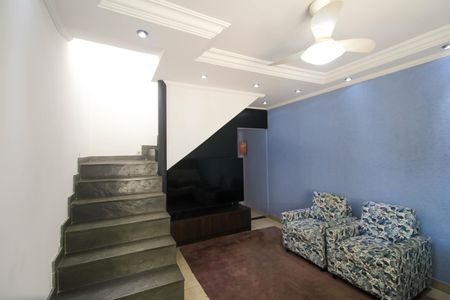 Sala de casa à venda com 2 quartos, 128m² em Vila Santa Clara, São Paulo