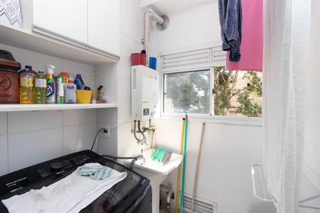 Apartamento à venda com 45m², 2 quartos e sem vagaCozinha e Área de Serviço