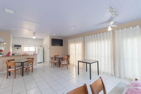 Apartamento à venda com 45m², 2 quartos e sem vagaÁrea comum - Salão de festas