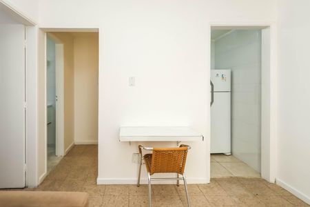 Sala de apartamento para alugar com 1 quarto, 40m² em Aclimação, São Paulo