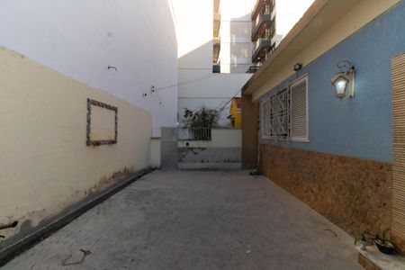 Casa à venda com 250m², 4 quartos e sem vagaÁrea externa