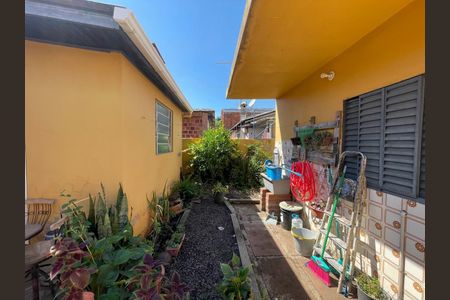 Casa à venda com 80m², 2 quartos e 3 vagas