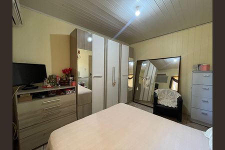 Casa à venda com 80m², 2 quartos e 3 vagas