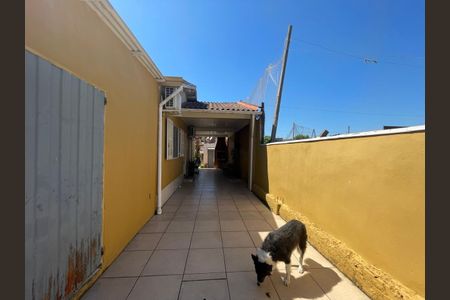 Casa à venda com 80m², 2 quartos e 3 vagas