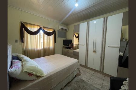 Casa à venda com 80m², 2 quartos e 3 vagas