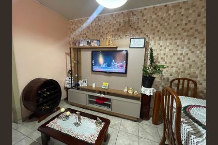 Casa à venda com 80m², 2 quartos e 3 vagas