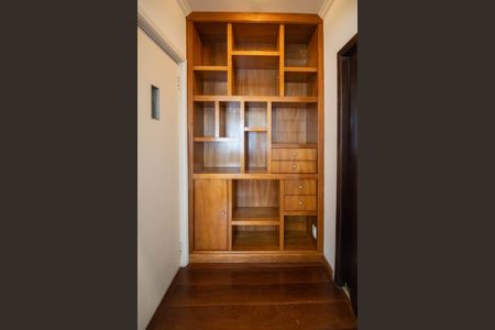 Apartamento à venda com 135m², 3 quartos e 2 vagas Apartamento à venda com 135m², 3 quartos e 2 vagasSala