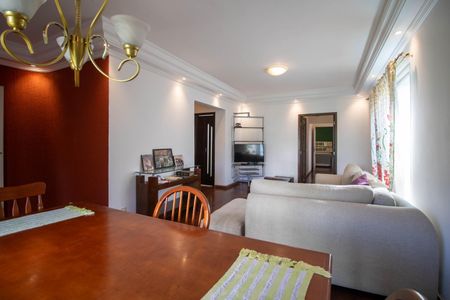 Apartamento à venda com 135m², 3 quartos e 2 vagas Apartamento à venda com 135m², 3 quartos e 2 vagasSala