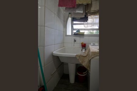 Apartamento à venda com 135m², 3 quartos e 2 vagas Apartamento à venda com 135m², 3 quartos e 2 vagasÁrea de Serviço