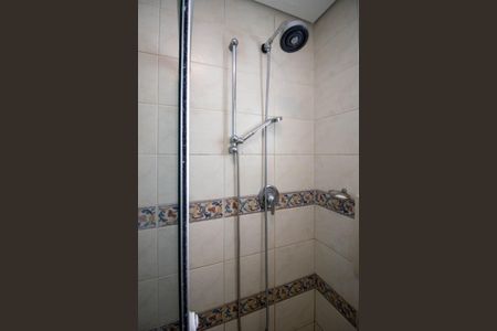 Apartamento à venda com 135m², 3 quartos e 2 vagas Apartamento à venda com 135m², 3 quartos e 2 vagasBanheiro Suíte