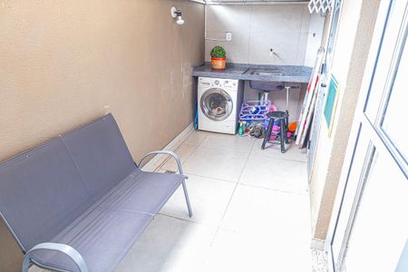 Apartamento à venda com 55m², 2 quartos e 1 vagaarea de serviço