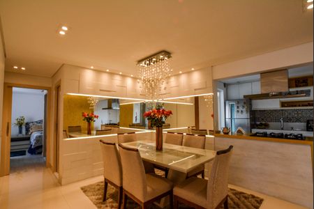 Apartamento para alugar com 100m², 2 quartos e 2 vagas Apartamento para alugar com 100m², 2 quartos e 2 vagasSala de Jantar