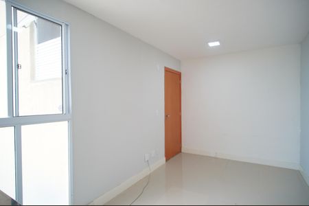 Sala de apartamento à venda com 2 quartos, 40m² em Santos Dumont, São Leopoldo