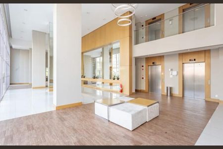 Apartamento à venda com 114m², 2 quartos e 2 vagasFoto 01