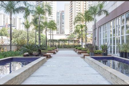 Apartamento à venda com 114m², 2 quartos e 2 vagasFoto 01