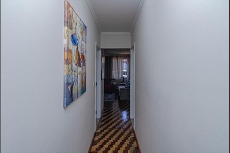 Casa à venda com 398m², 6 quartos e 5 vagascorredor para os cômodos_2