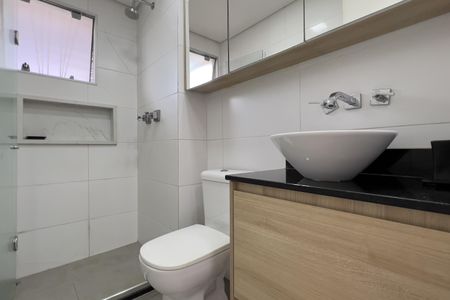 Banheiro de apartamento para alugar com 1 quarto, 40m² em Vila Augusta, Guarulhos