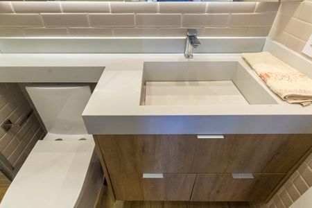 Apartamento à venda com 105m², 4 quartos e 2 vagasBanheiro da Suíte 1