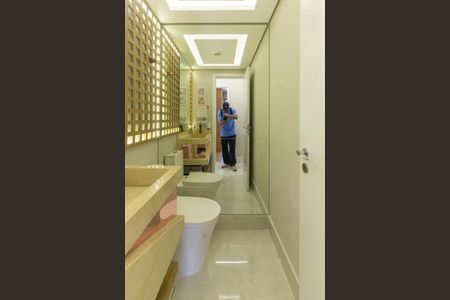Apartamento à venda com 105m², 4 quartos e 2 vagasLavabo