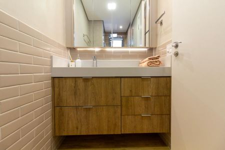 Apartamento à venda com 105m², 3 quartos e 2 vagas Apartamento à venda com 105m², 3 quartos e 2 vagasBanheiro 3